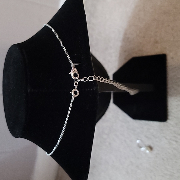 Avon Necklace and Earrings - Picture 4 of 5